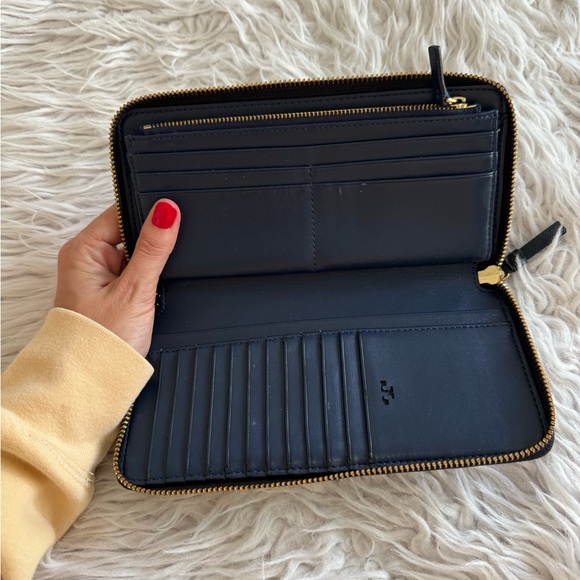 Tory Burch wallet - Picture 4 of 4